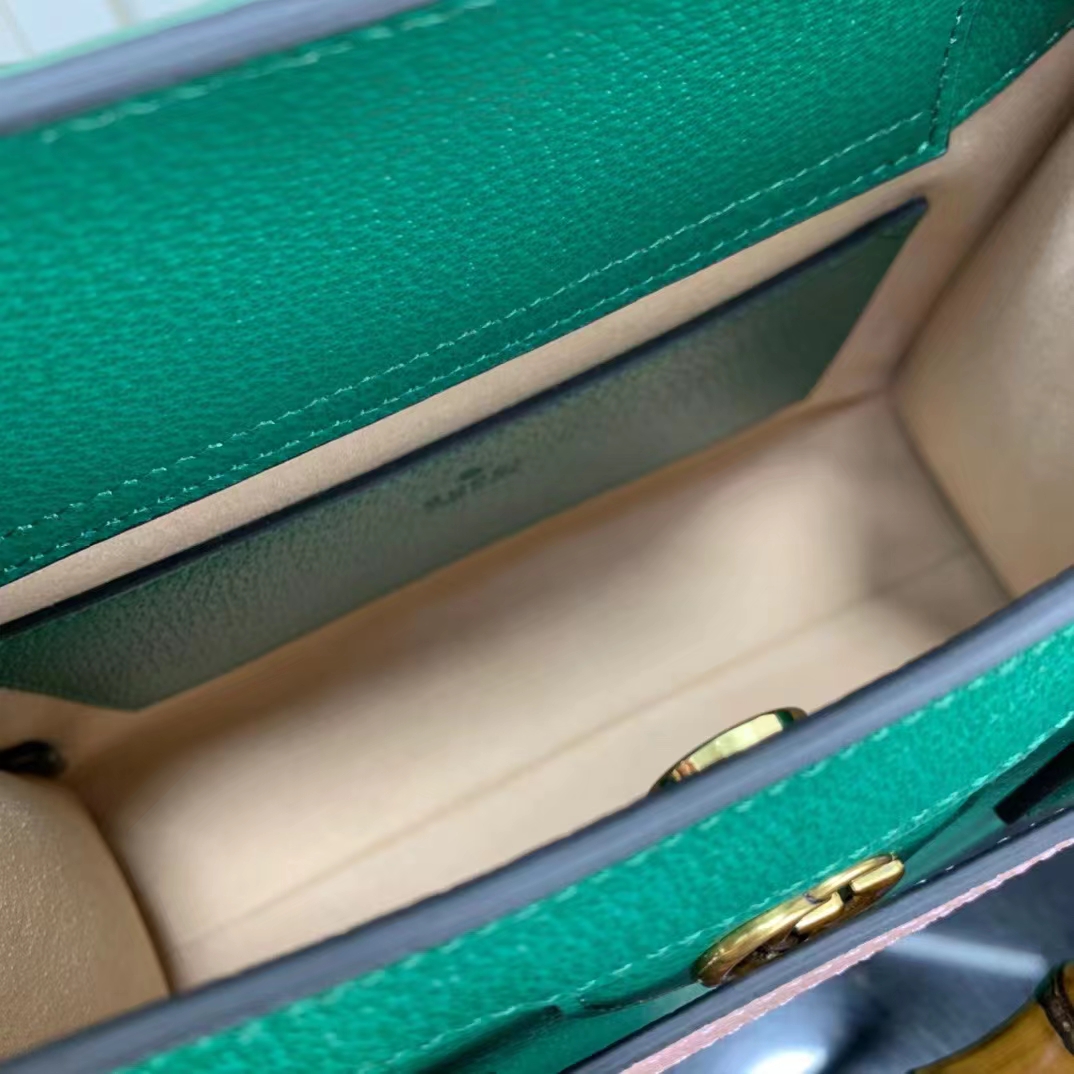 G*u*i gg women diana small tote bag double g green leather