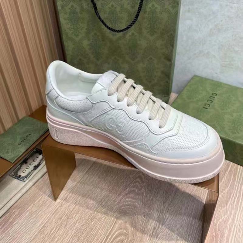 G*u*i unisex gg embossed sneaker white leather smooth leather lace up flat