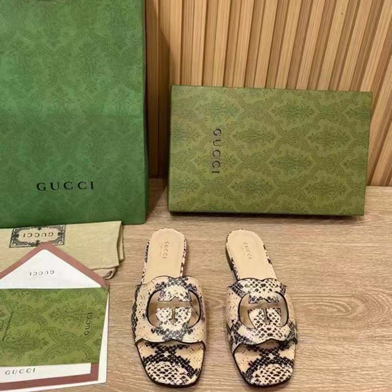 G*u*i women interlocking g cut out slide sandal beige black python print leather flat
