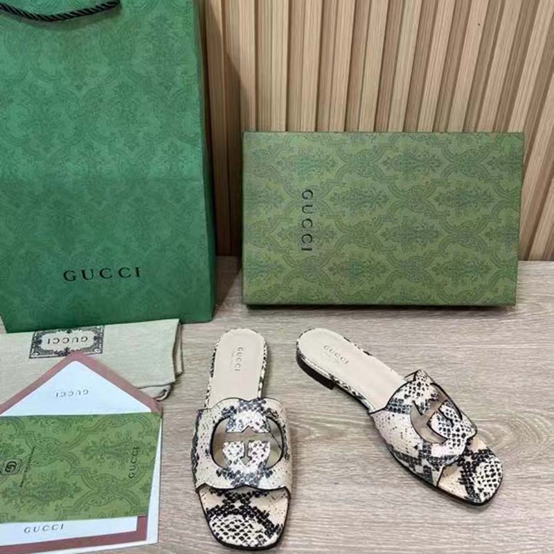 G*u*i women interlocking g cut out slide sandal beige black python print leather flat