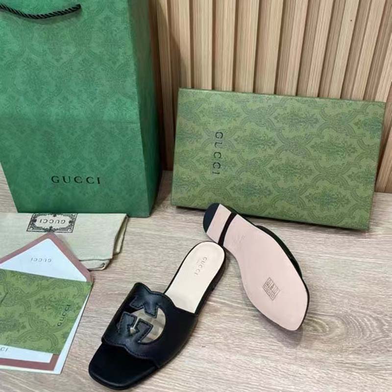 G*u*i women interlocking g cut out slide sandal black leather flat