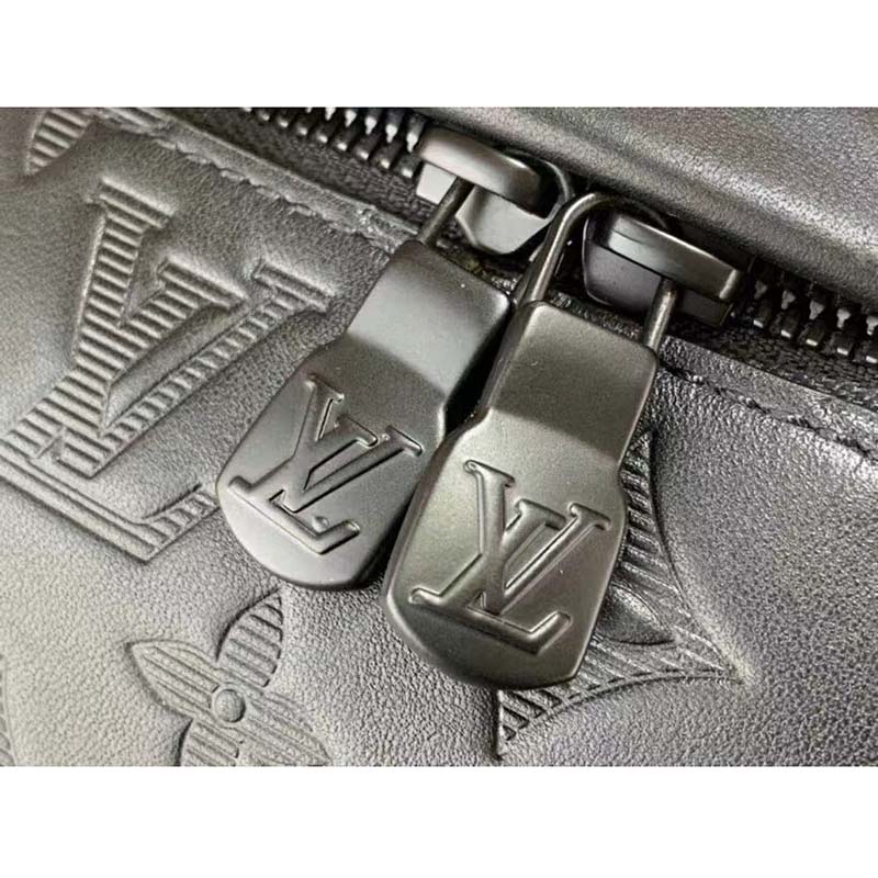 Louis Vuitton LV Unisex Discovery Bumbag PM Monogram Shadow Calf Cowhide Leather