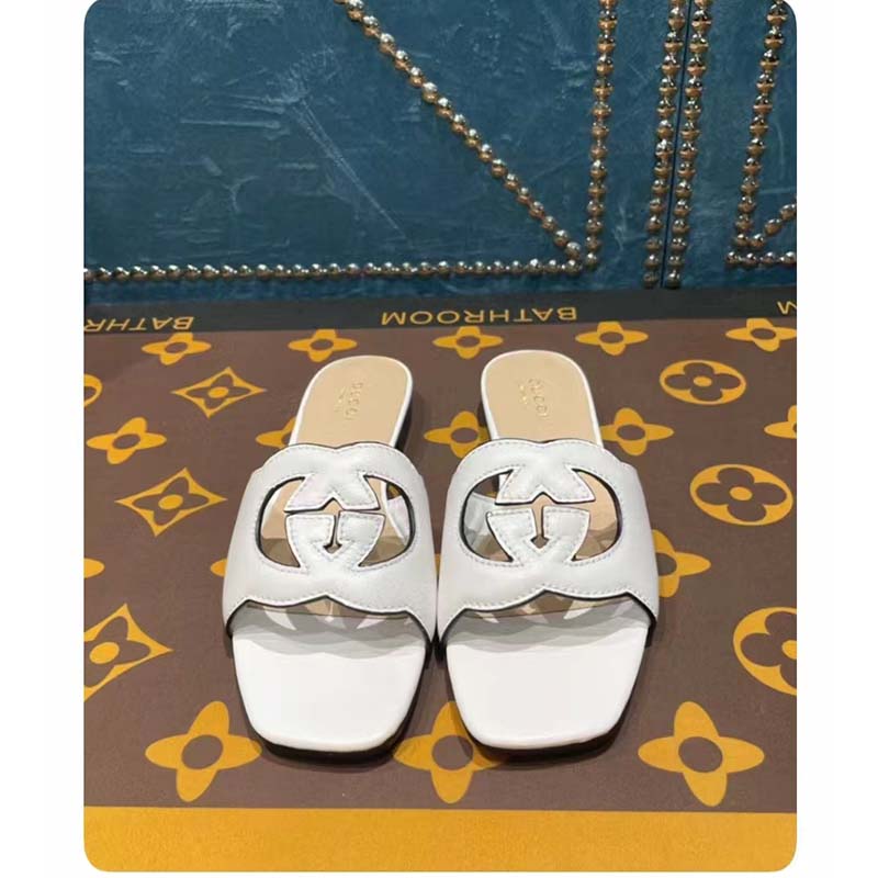 G*u*i unisex interlocking g cut-out slide sandals white leather flat 1 cm heel