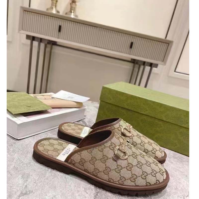 G*u*i unisex slipper with horsebit gg supreme canvas gold-toned hardware