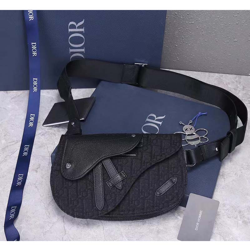 Dior Unisex CD Saddle Pouch Black Dior Oblique Jacquard