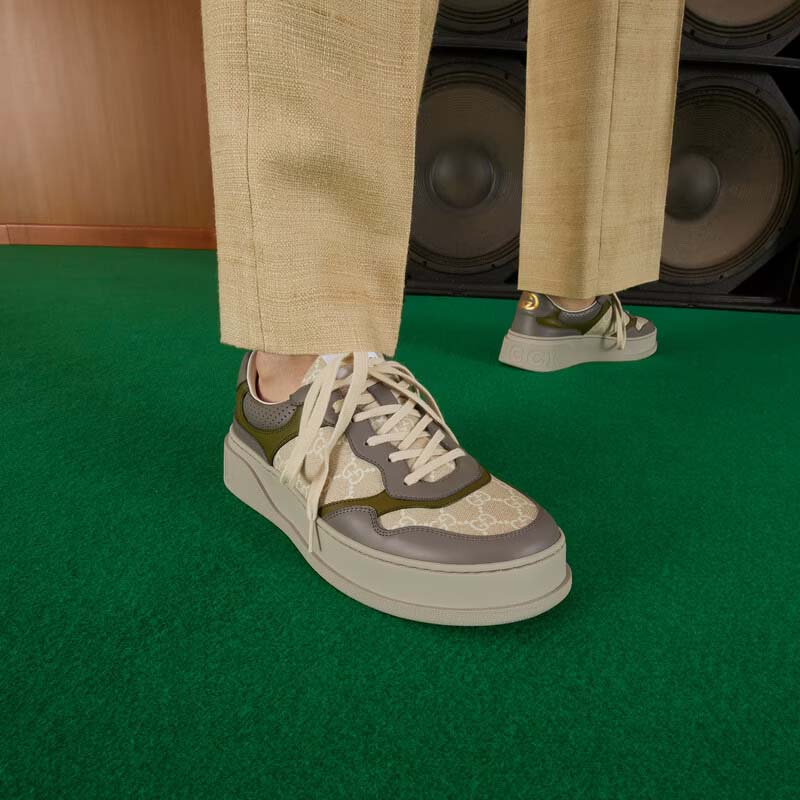 G*u*i unisex gg sneaker white beige gg supreme canvas grey perforated leather