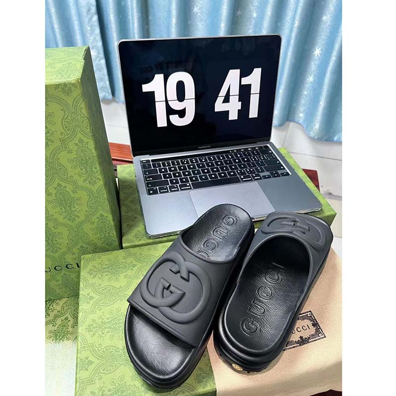 G*u*i women gg slide sandal interlocking g black rubber low heel