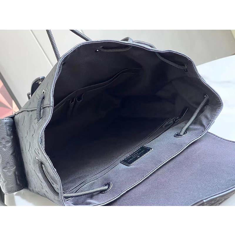 Louis Vuitton LV Unisex Christopher MM Backpack Black Taurillon Cowhide Leather