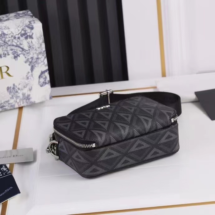 dior unisex cd messenger pouch black cd Di*m*nd canvas