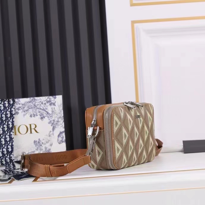 dior unisex cd messenger pouch natural cd Di*m*nd canvas