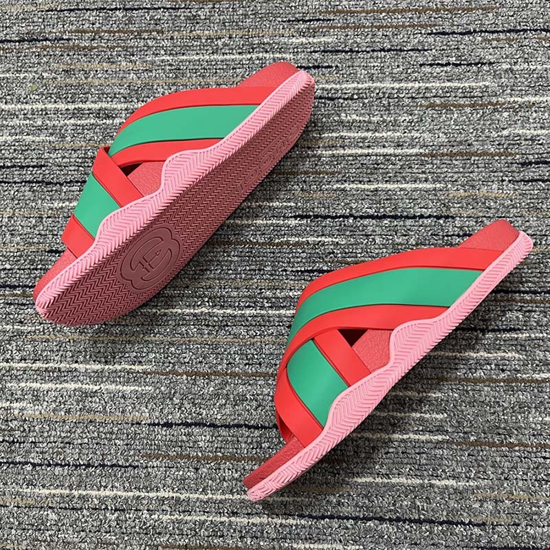 G*u*i women web slide sandal green red rubber web straps rubber sole flat