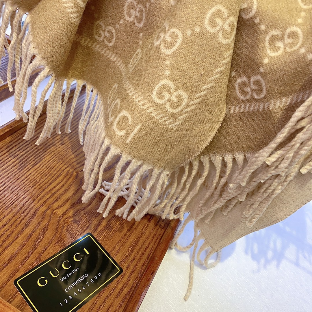 G*u*i unisex gg jacquard knitted scarf light brown fringe edges