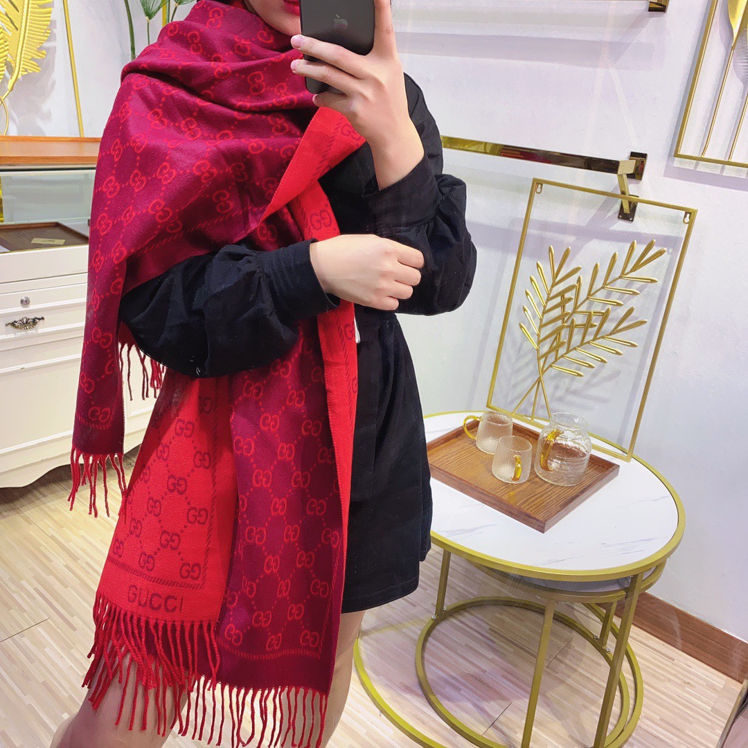 G*u*i women gg jacquard pattern knitted scarf magenta bordeaux gg wool
