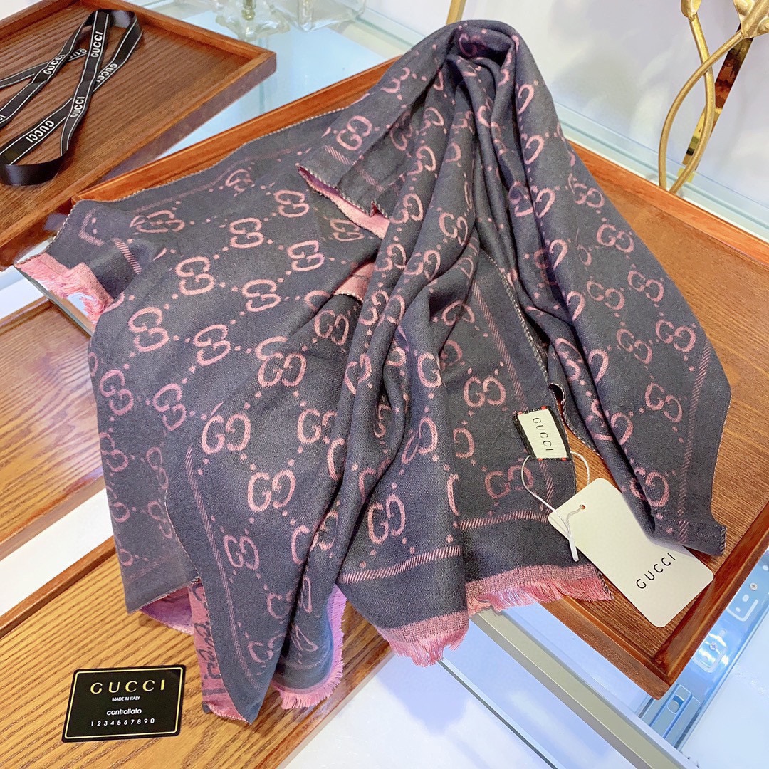 G*u*i women gg wool scarf graphite pink gg fringe edges