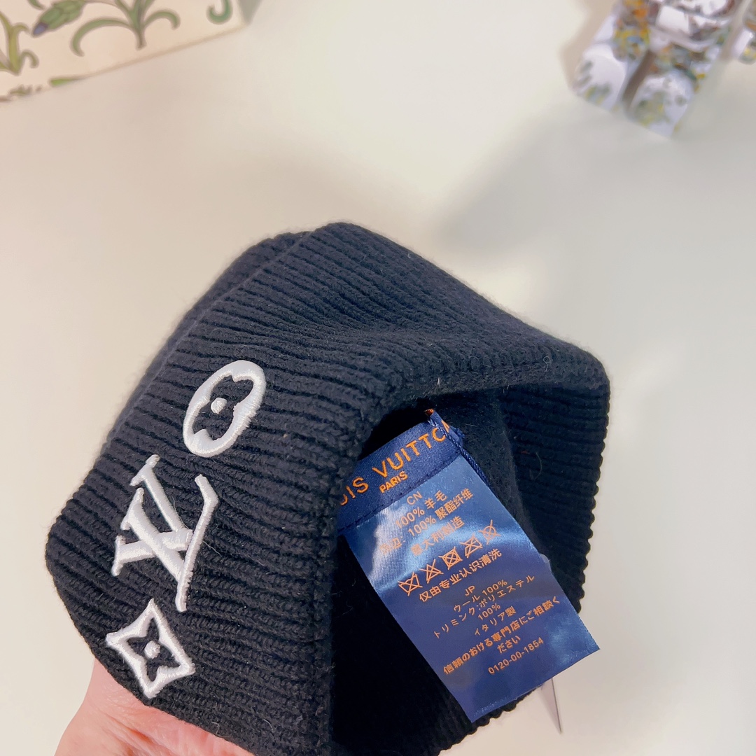Louis Vuitton Unisex LV Headline Beanie Black Wool Monogram Flowers