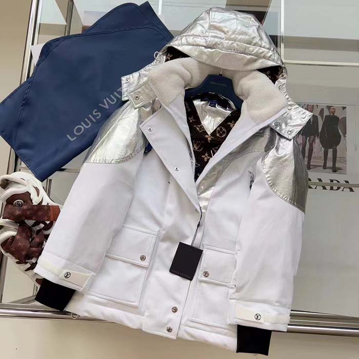 Louis Vuitton Women LV Electric Accent Ski Jacket Optical White Regular Fit