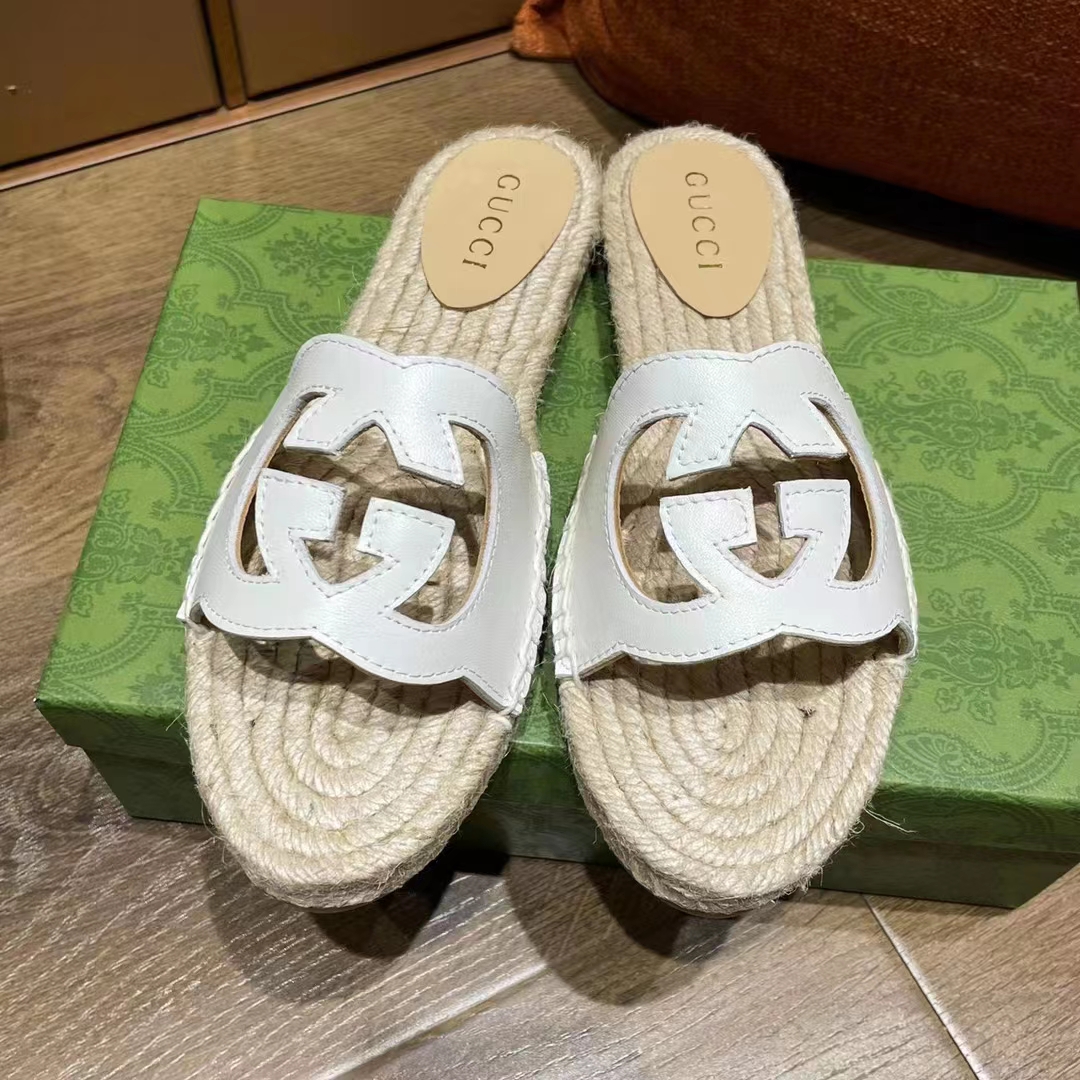 G*u*i unisex interlocking g cut-out slide sandals white leather flat 2 cm heel