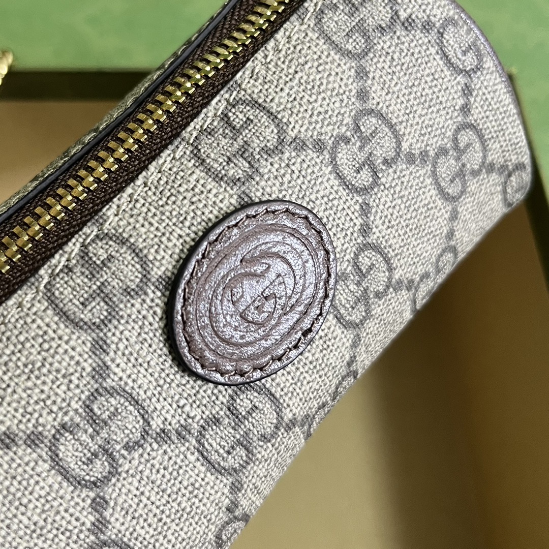 G*u*i gg unisex coin purse double g strawberry beige ebony gg supreme canvas