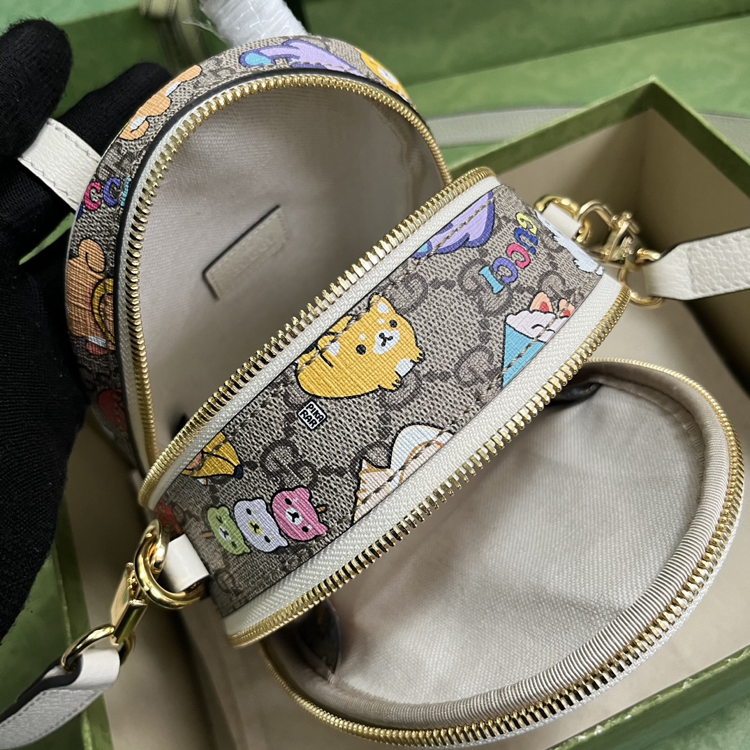 G*u*i unisex animal print multi-function bag beige ebony gg supreme canvas