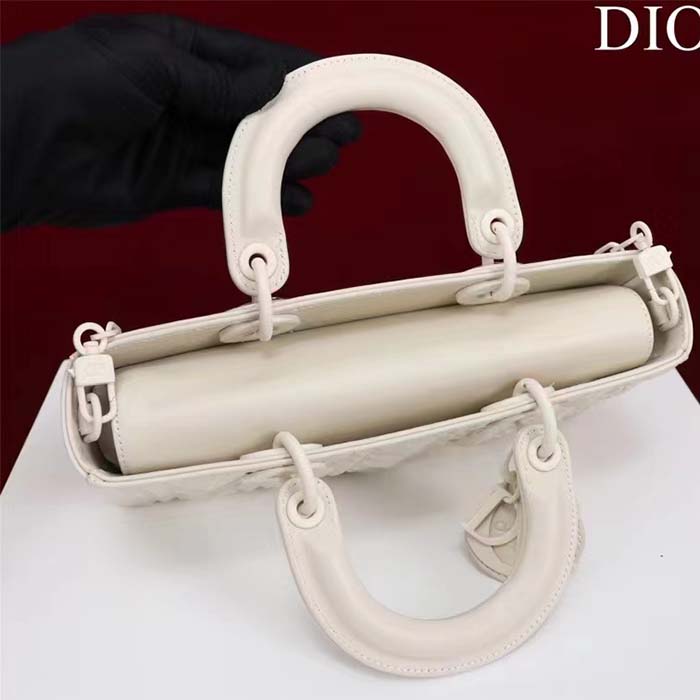 dior women cd medium d-joy bag latte cannage calfskin Di*m*nd motif