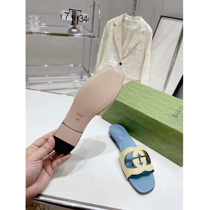 G*u*i unisex interlocking g cut-out slide sandal yellow light blue suede flat