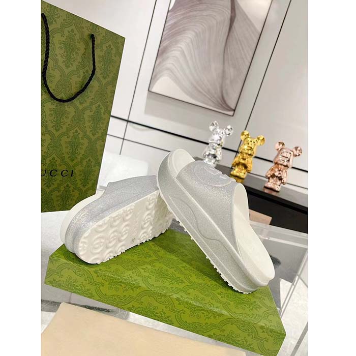 G*u*i unisex gg interlocking g slide sandal metallic silver rubber low 4.3 cm heel