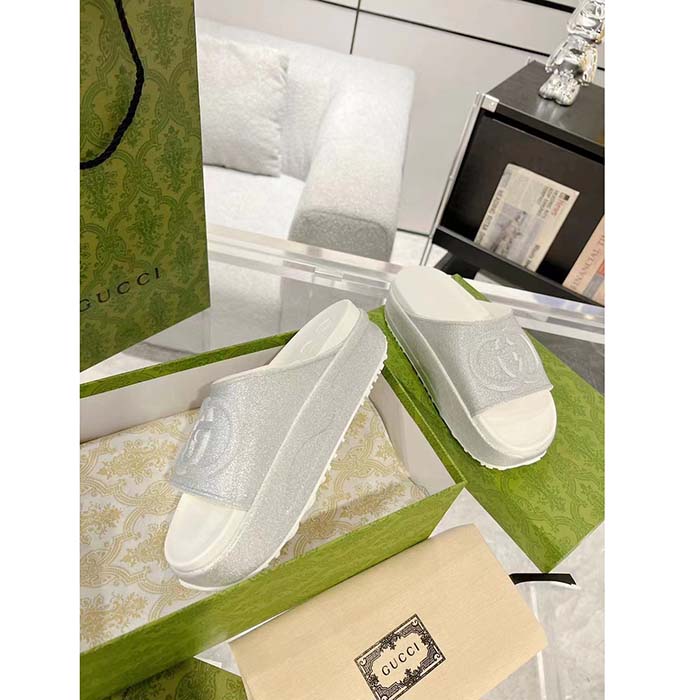 G*u*i unisex gg interlocking g slide sandal metallic silver rubber low 4.3 cm heel