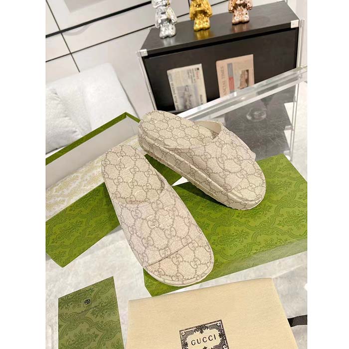 G*u*i unisex slide sandal interlocking g beige ebony gg rubber low heel