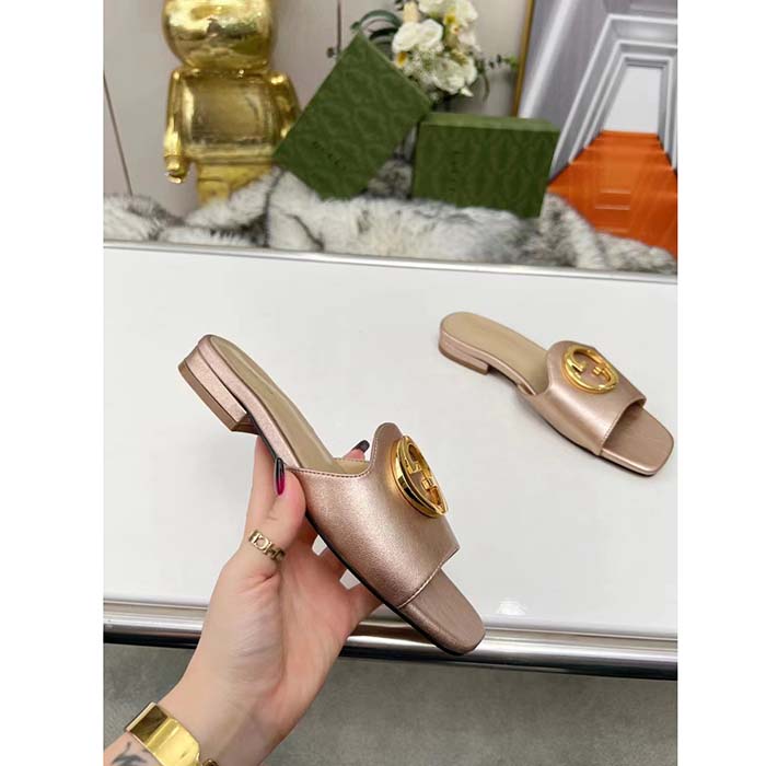 G*u*i women gg G*u*i nojum blondie slide metallic platinum leather round interlocking g flat