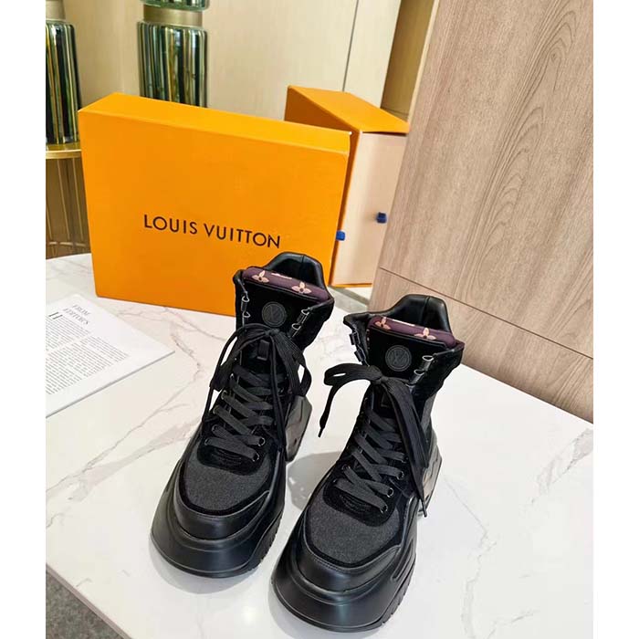 Louis Vuitton LV Unisex LV Archlight 2.0 Platform Black Suede Calf Leather Oversized Rubber