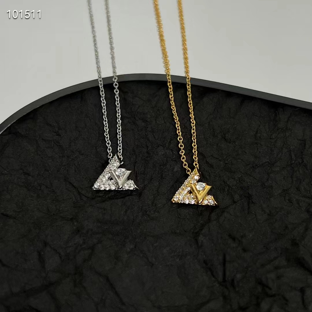 louis vuitton unisex lv volt one pendant yellow gold 36 Di*m*nds 0.16 ct