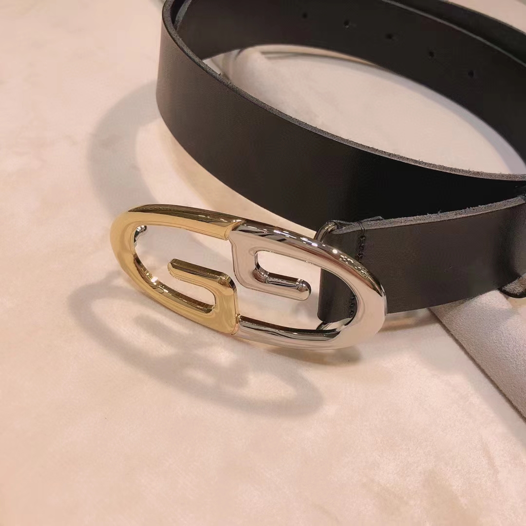 G*u*i unisex belt two-toned metal gg buckle black leather 3.3 cm width