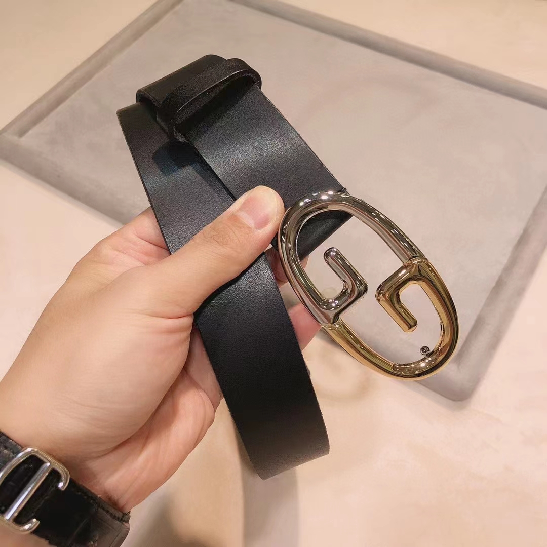 G*u*i unisex belt two-toned metal gg buckle black leather 3.3 cm width