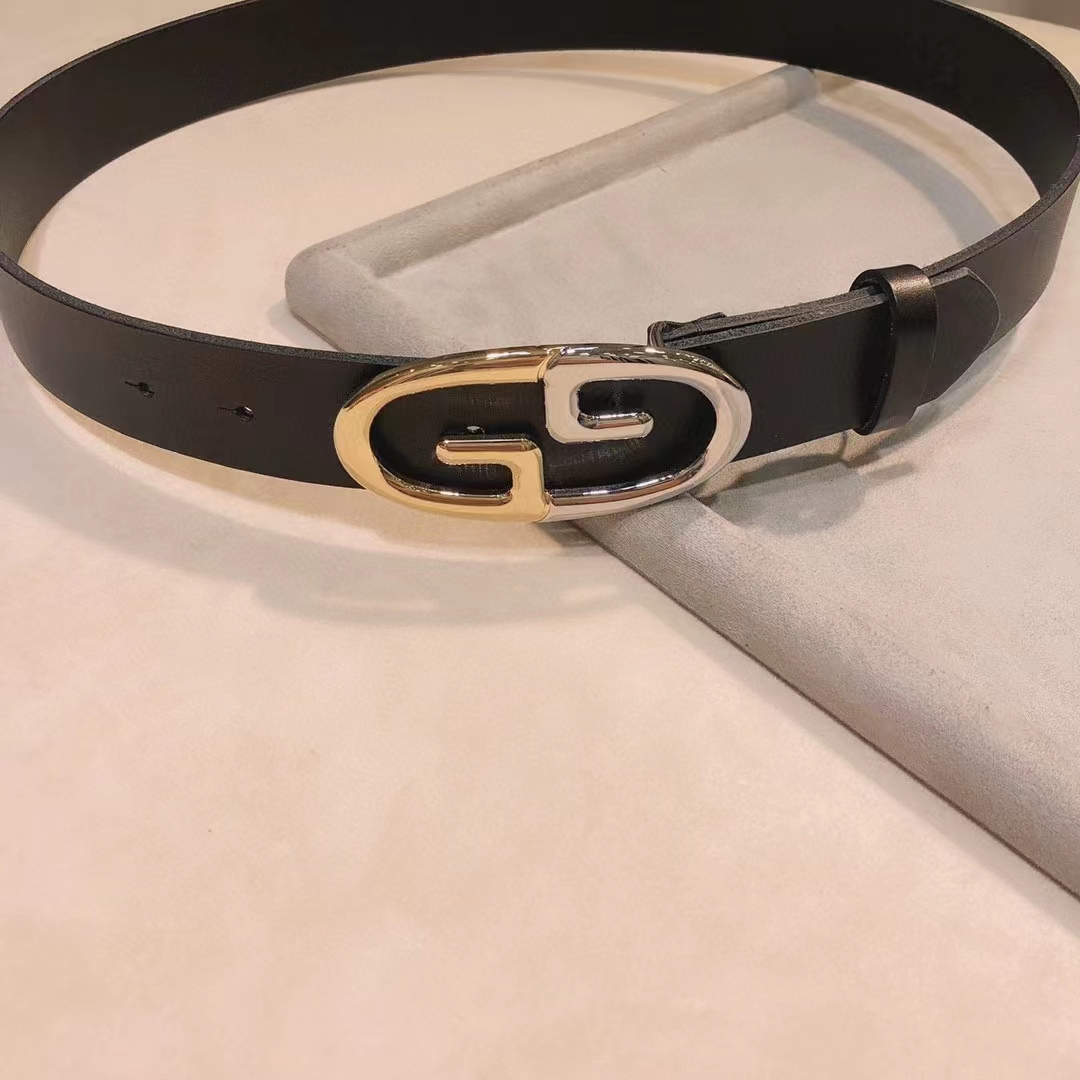 G*u*i unisex belt two-toned metal gg buckle black leather 3.3 cm width