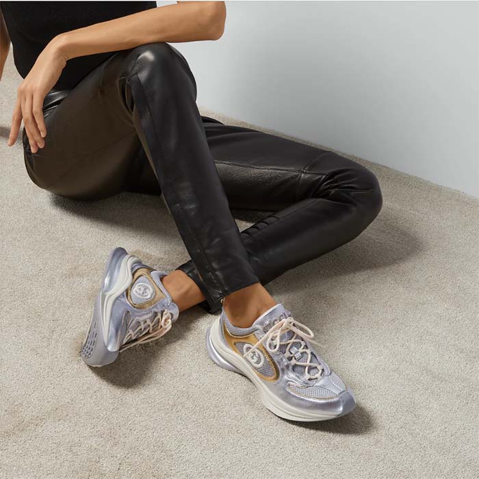 G*u*i unisex run sneaker silver metallic leather interlocking g bi-color rubbe low heel