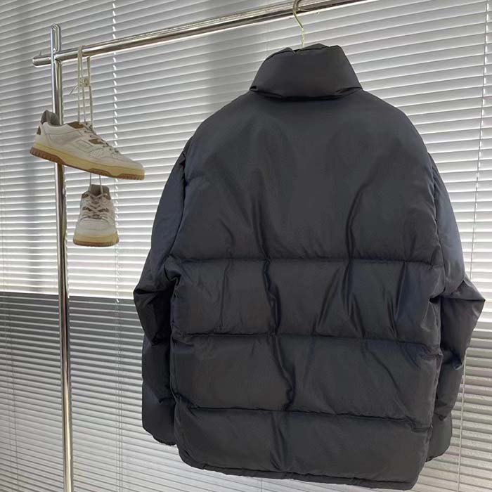 G*u*i women gg water repellant down jacket black water nylon satin zip front zip pockets