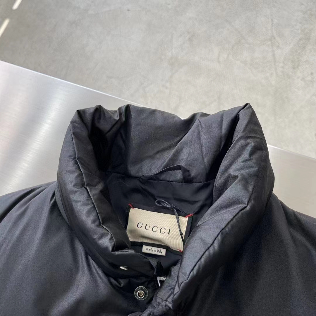G*u*i women gg water repellant down jacket black water nylon satin zip front zip pockets