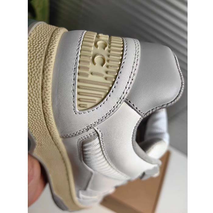 G*u*i unisex distressed effect sneaker off white leather grey rubber G*u*i script low heel
