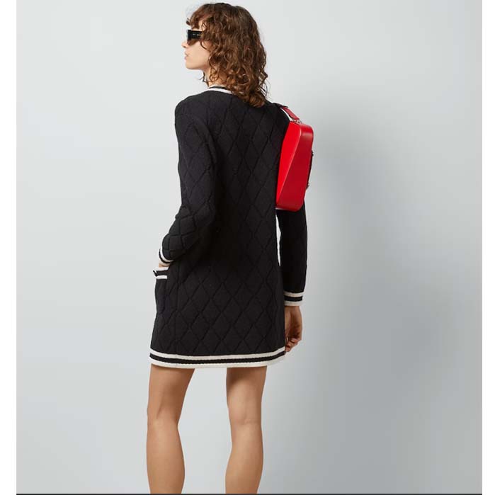 G*u*i women gg extra fine wool piquet coat collarless long sleeves two front pockets