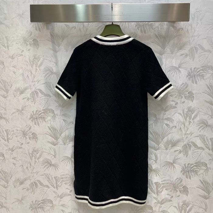 G*u*i women gg extra fine wool piquet dress crewneck short sleeves two front pockets