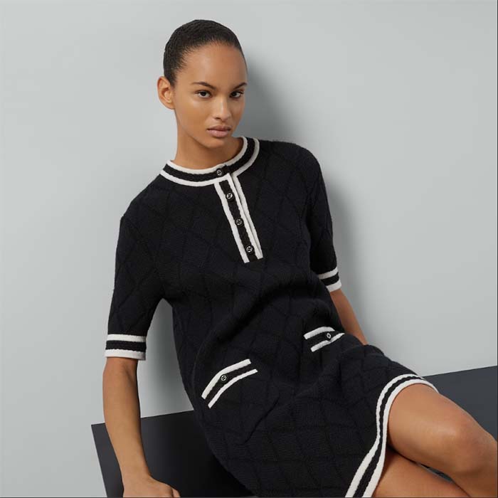 G*u*i women gg extra fine wool piquet dress crewneck short sleeves two front pockets