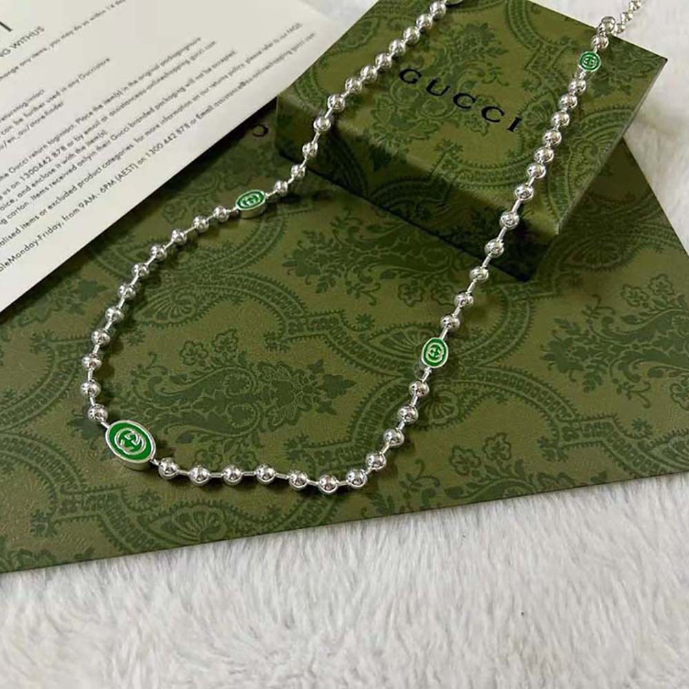 G*u*i women interlocking g boule chain necklace