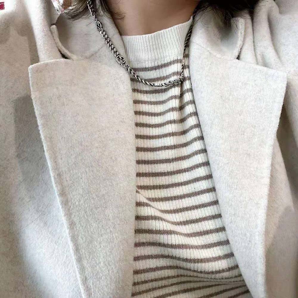G*u*i women thin interlocking g necklace