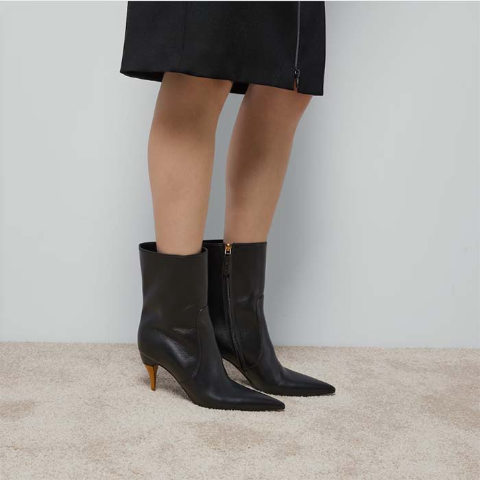 G*u*i women’s ankle boot black leather pointed toe metal effect heel zip closure mid-heel