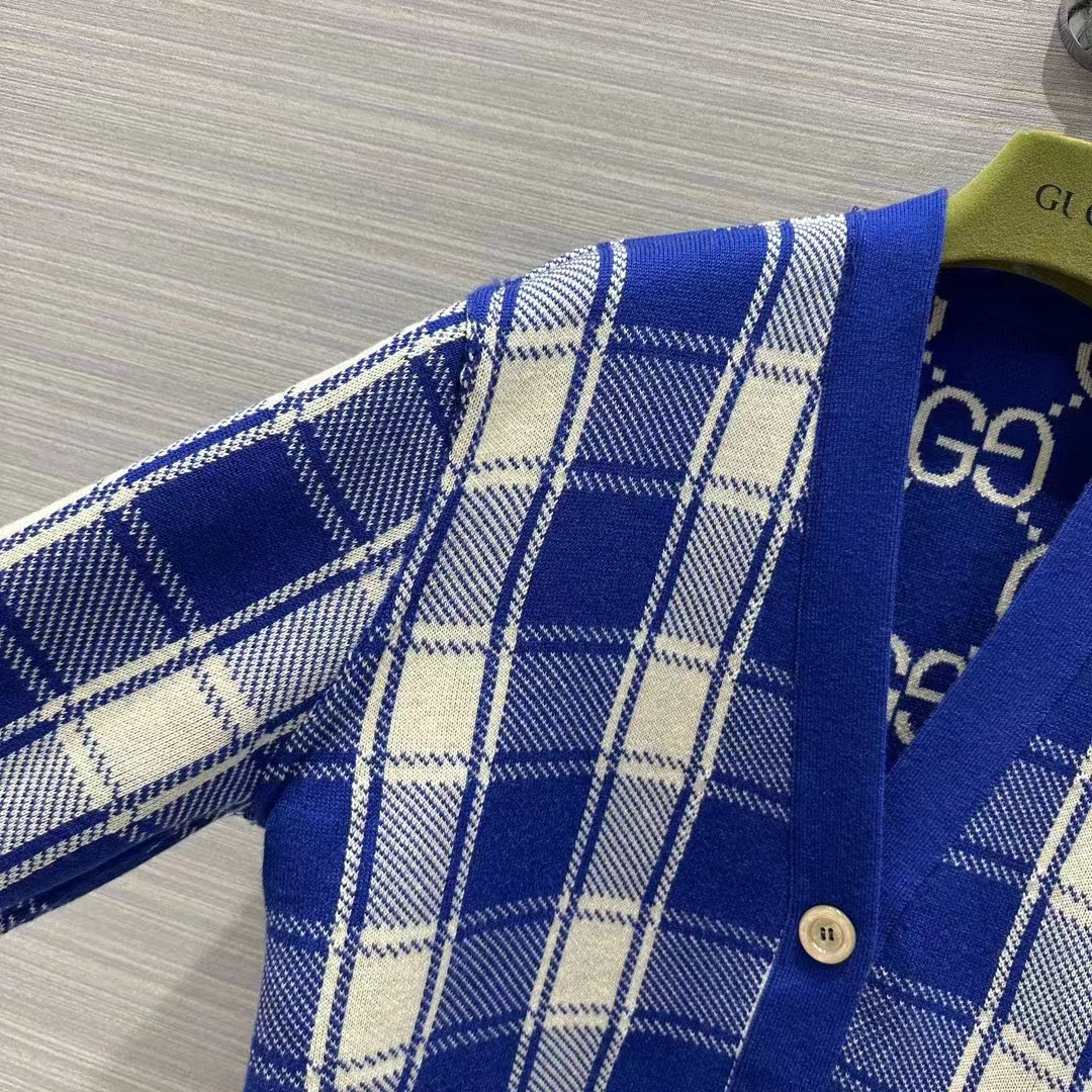 G*u*i men reversible checked wool cardigan v-neck dropped shoulder blue ivory maxi gg