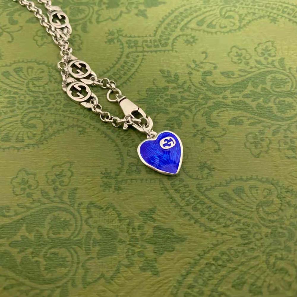 G*u*i women butterfly pendant necklace