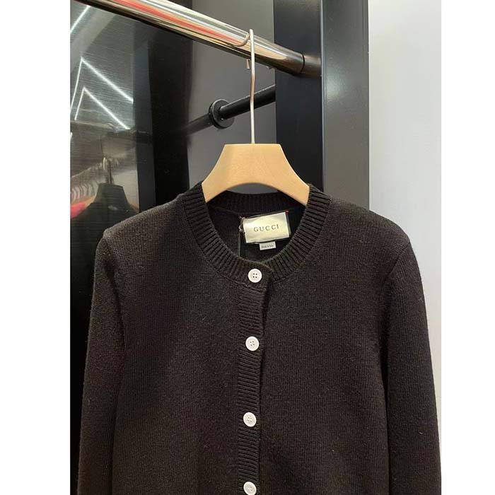 G*u*i women gg extra fine wool cardigan black horsebit intarsia v-neck two front pockets