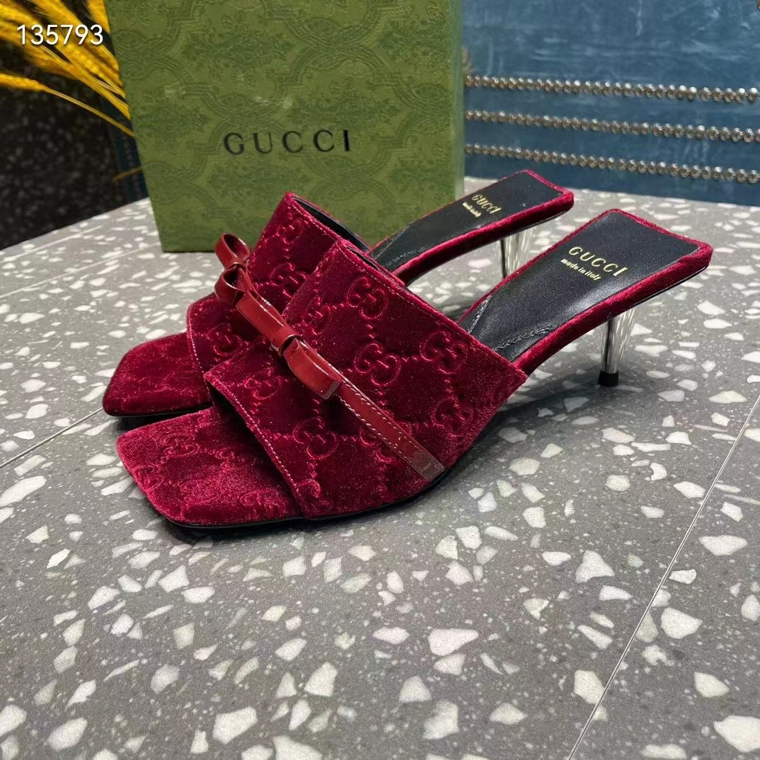 G*u*i women’s gg slide sandal burgundy gg velvet square toe low 4.3 cm heel