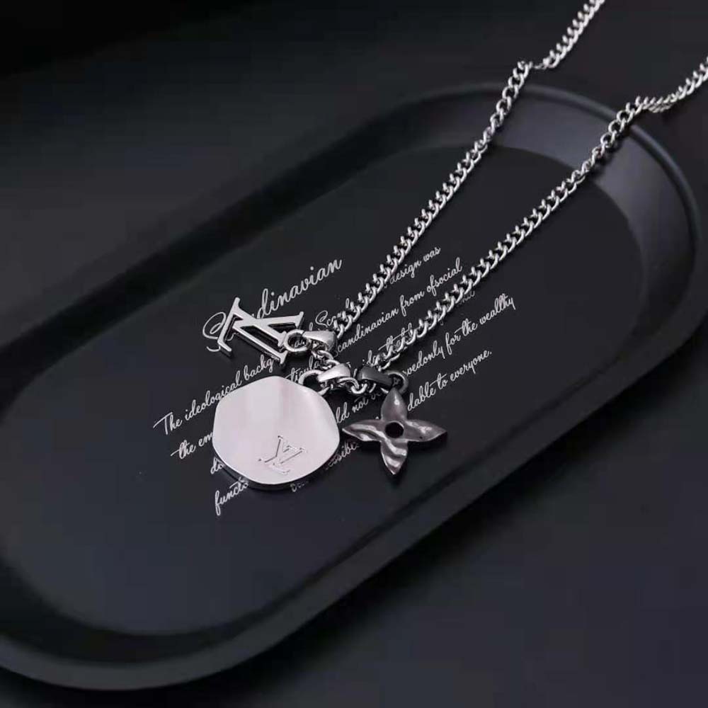 Louis Vuitton Unisex LV Liquid Pendant