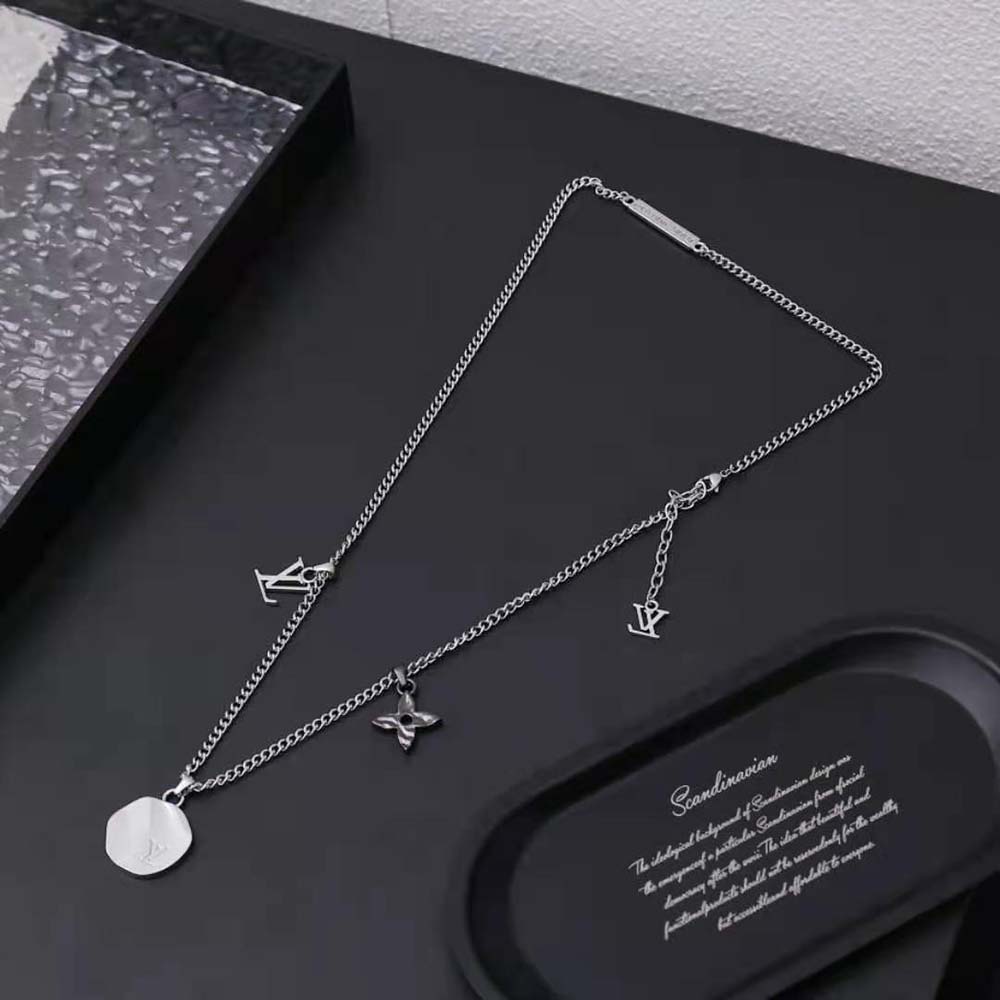 Louis Vuitton Unisex LV Liquid Pendant